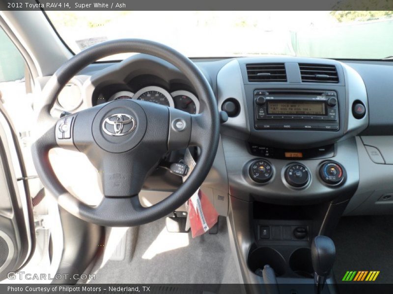 Super White / Ash 2012 Toyota RAV4 I4