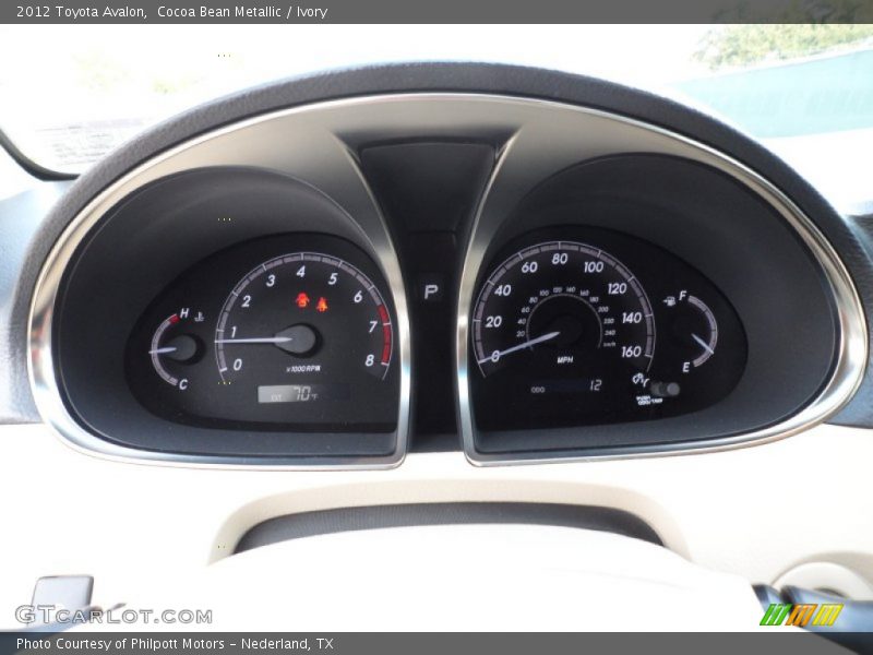 Cocoa Bean Metallic / Ivory 2012 Toyota Avalon