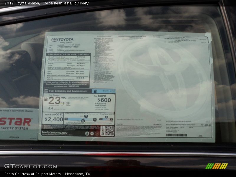 Cocoa Bean Metallic / Ivory 2012 Toyota Avalon