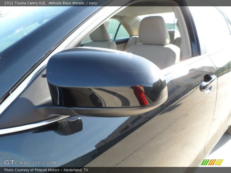Attitude Black Metallic / Ivory 2012 Toyota Camry XLE
