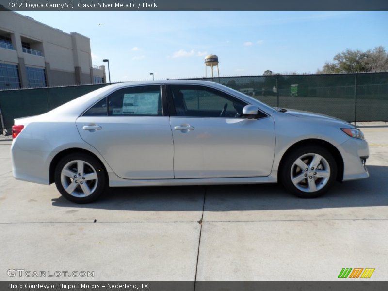 Classic Silver Metallic / Black 2012 Toyota Camry SE
