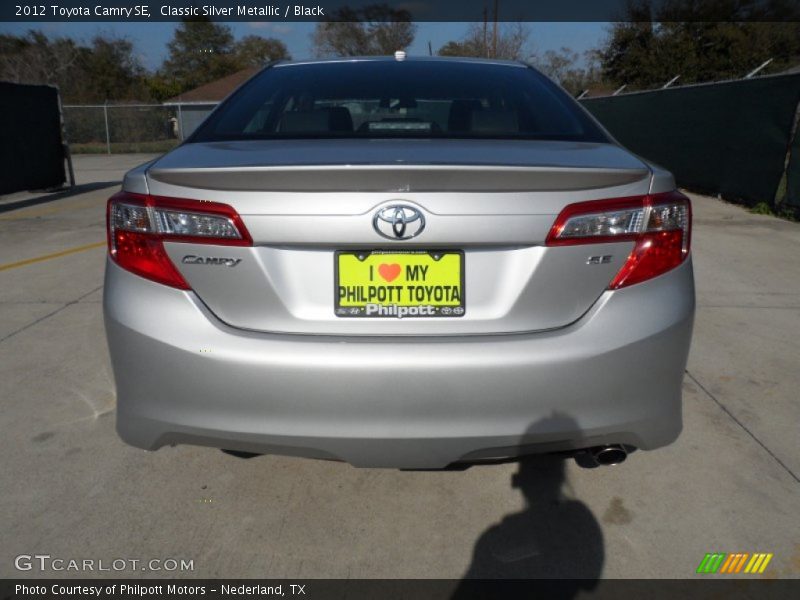 Classic Silver Metallic / Black 2012 Toyota Camry SE