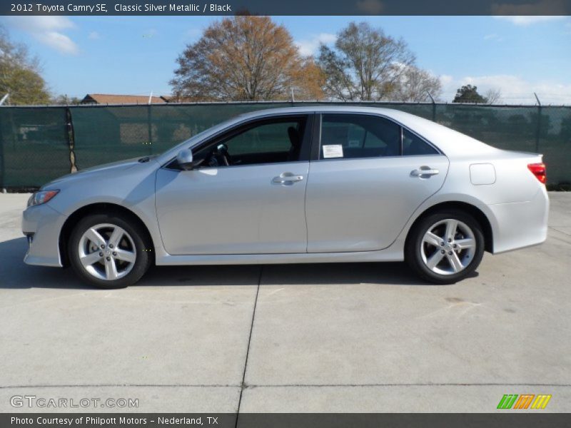 Classic Silver Metallic / Black 2012 Toyota Camry SE