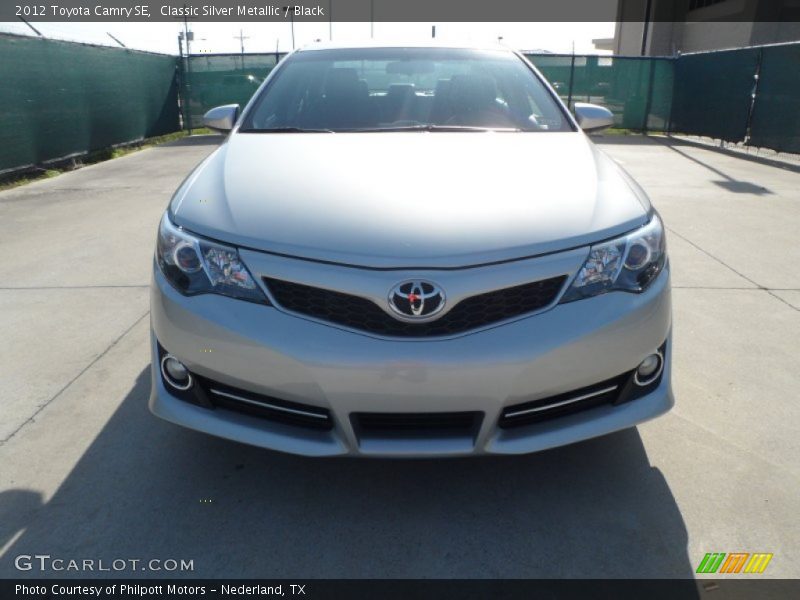 Classic Silver Metallic / Black 2012 Toyota Camry SE