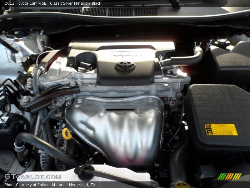 Classic Silver Metallic / Black 2012 Toyota Camry SE