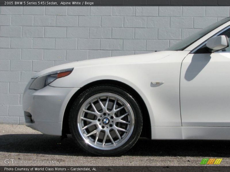 Alpine White / Beige 2005 BMW 5 Series 545i Sedan