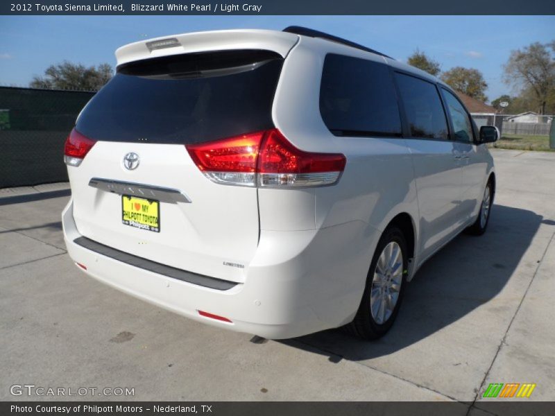 Blizzard White Pearl / Light Gray 2012 Toyota Sienna Limited