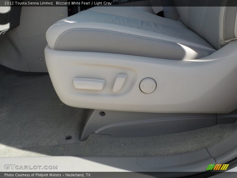 Blizzard White Pearl / Light Gray 2012 Toyota Sienna Limited