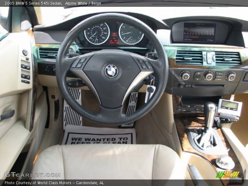 Alpine White / Beige 2005 BMW 5 Series 545i Sedan