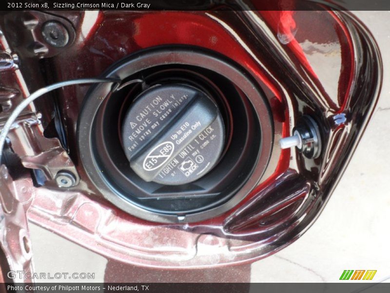 Sizzling Crimson Mica / Dark Gray 2012 Scion xB