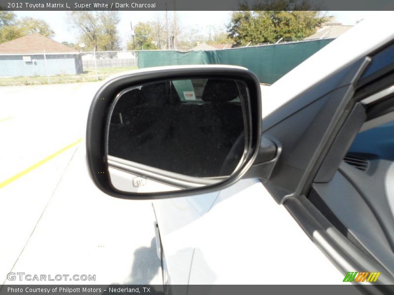 Super White / Dark Charcoal 2012 Toyota Matrix L