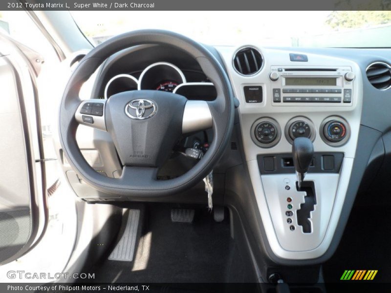 Super White / Dark Charcoal 2012 Toyota Matrix L