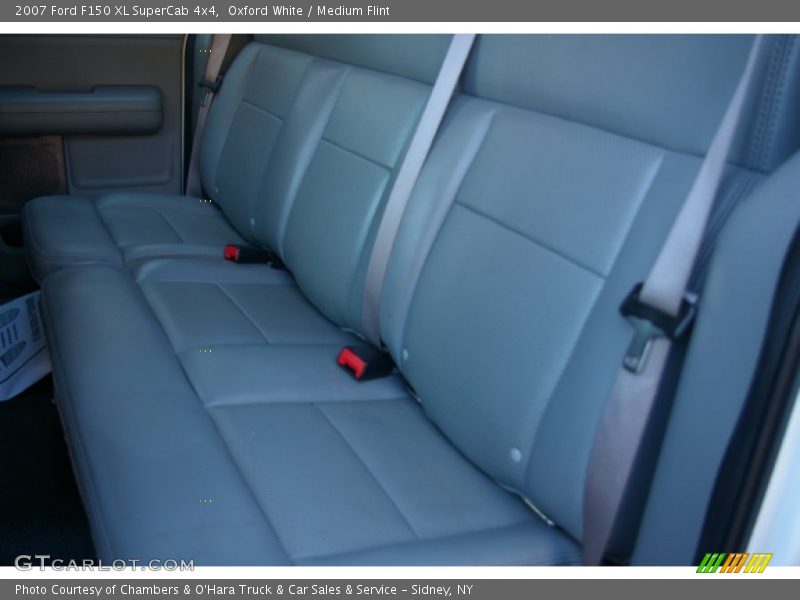 Oxford White / Medium Flint 2007 Ford F150 XL SuperCab 4x4