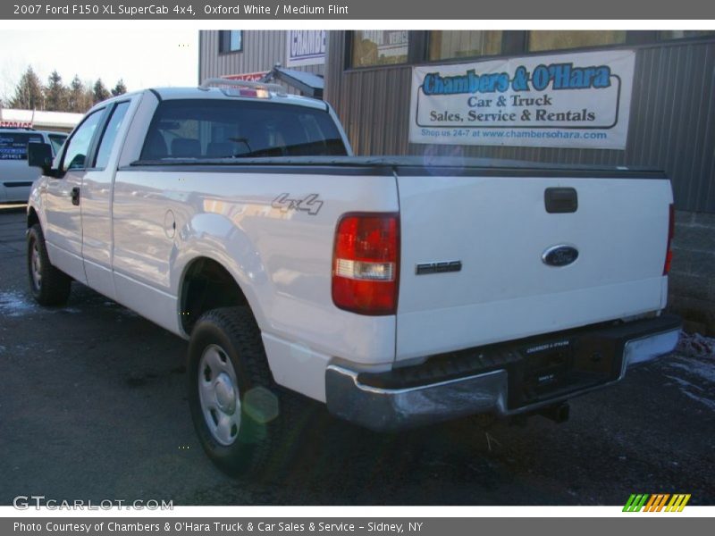Oxford White / Medium Flint 2007 Ford F150 XL SuperCab 4x4