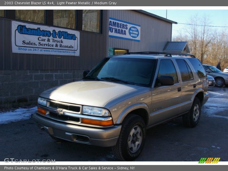 Light Pewter Metallic / Medium Gray 2003 Chevrolet Blazer LS 4x4