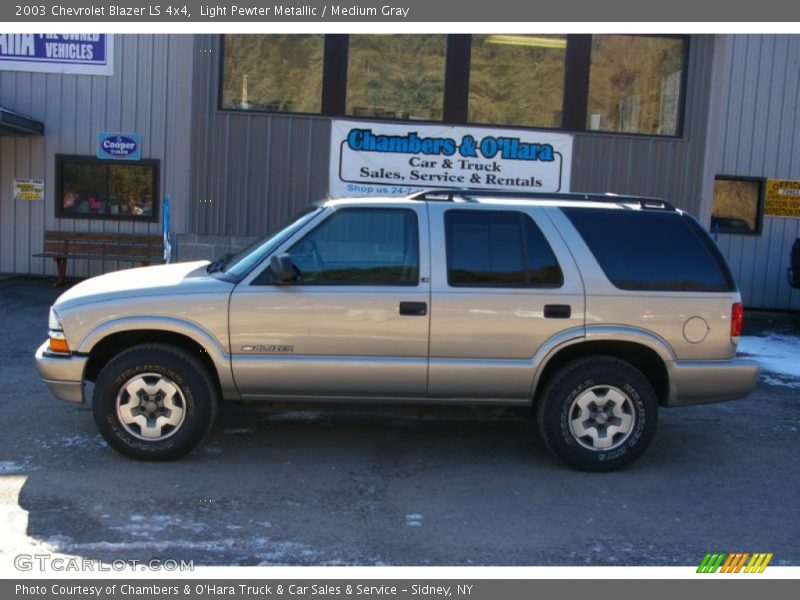 Light Pewter Metallic / Medium Gray 2003 Chevrolet Blazer LS 4x4