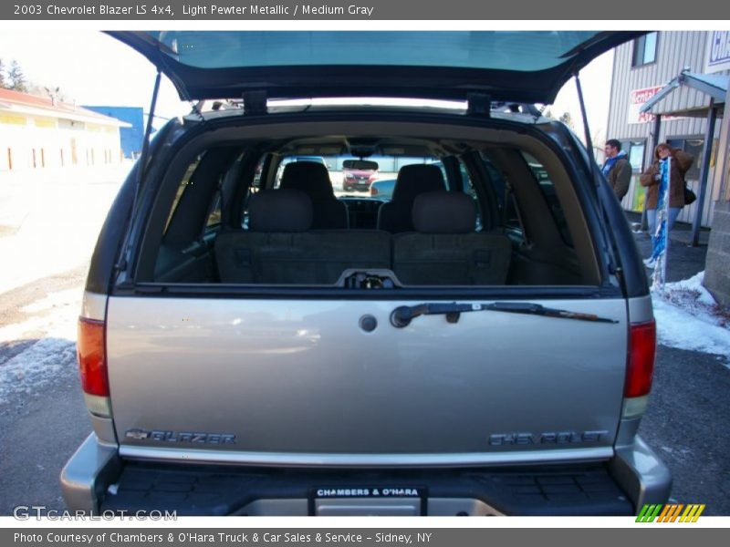 Light Pewter Metallic / Medium Gray 2003 Chevrolet Blazer LS 4x4