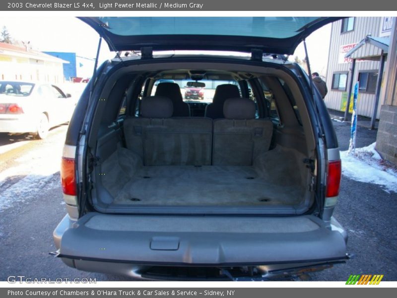 Light Pewter Metallic / Medium Gray 2003 Chevrolet Blazer LS 4x4