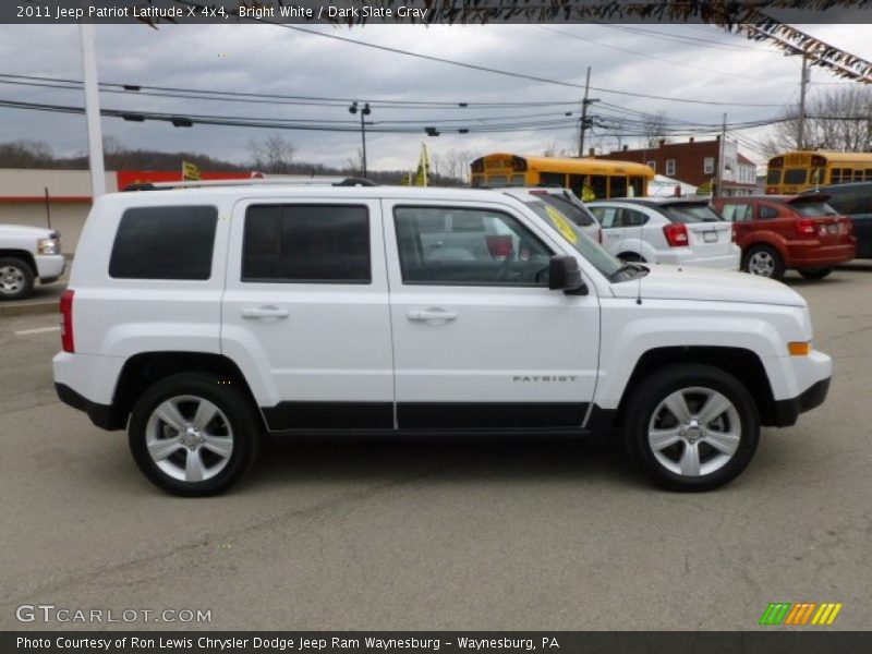 Bright White / Dark Slate Gray 2011 Jeep Patriot Latitude X 4x4