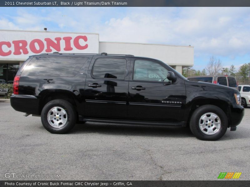 Black / Light Titanium/Dark Titanium 2011 Chevrolet Suburban LT