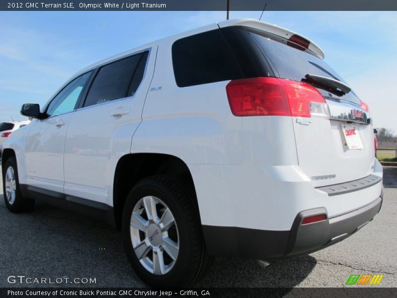 Olympic White / Light Titanium 2012 GMC Terrain SLE