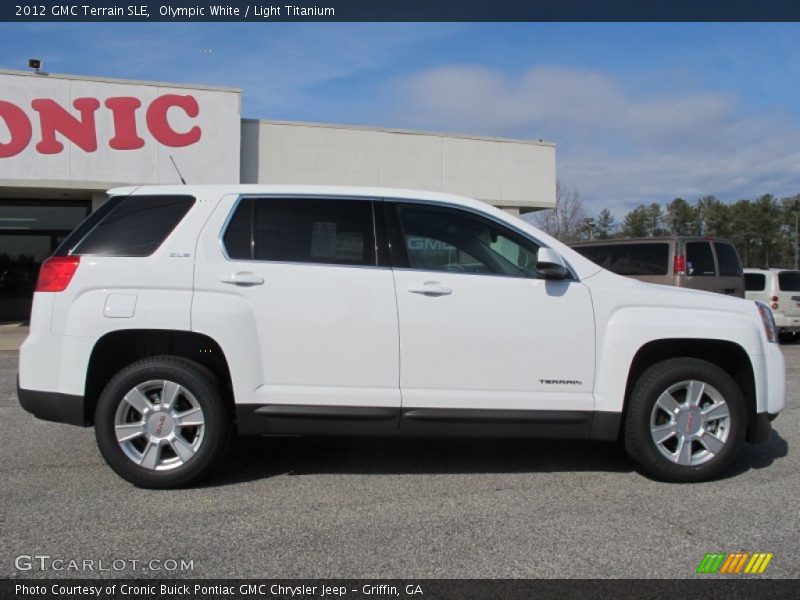 Olympic White / Light Titanium 2012 GMC Terrain SLE
