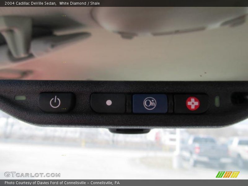 White Diamond / Shale 2004 Cadillac DeVille Sedan