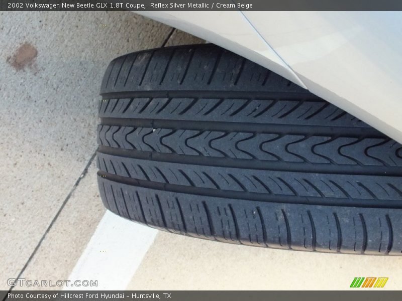 Reflex Silver Metallic / Cream Beige 2002 Volkswagen New Beetle GLX 1.8T Coupe