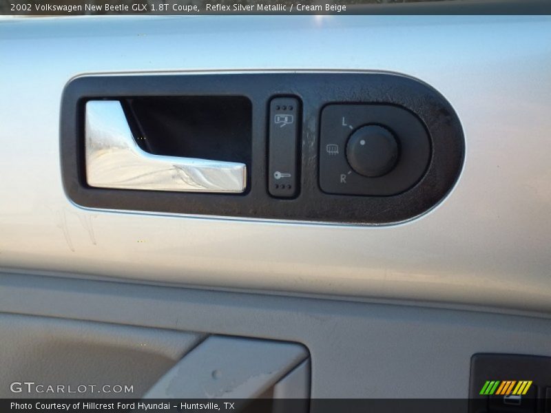 Reflex Silver Metallic / Cream Beige 2002 Volkswagen New Beetle GLX 1.8T Coupe