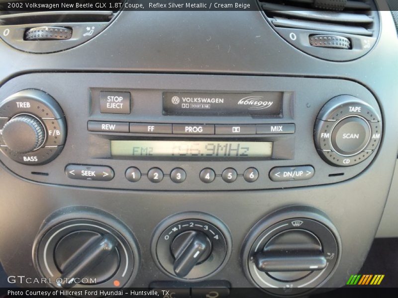 Reflex Silver Metallic / Cream Beige 2002 Volkswagen New Beetle GLX 1.8T Coupe
