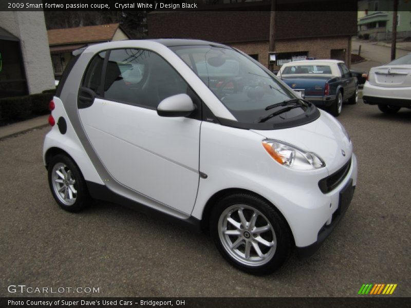 Crystal White / Design Black 2009 Smart fortwo passion coupe