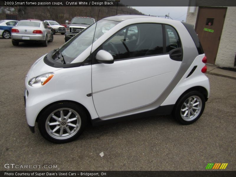 Crystal White / Design Black 2009 Smart fortwo passion coupe