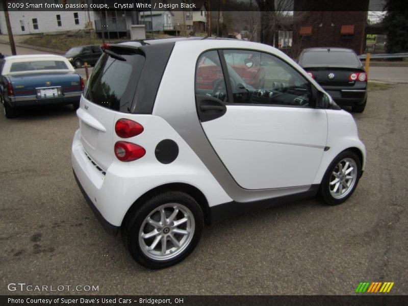 Crystal White / Design Black 2009 Smart fortwo passion coupe