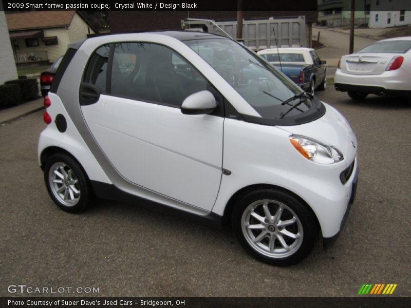 Crystal White / Design Black 2009 Smart fortwo passion coupe