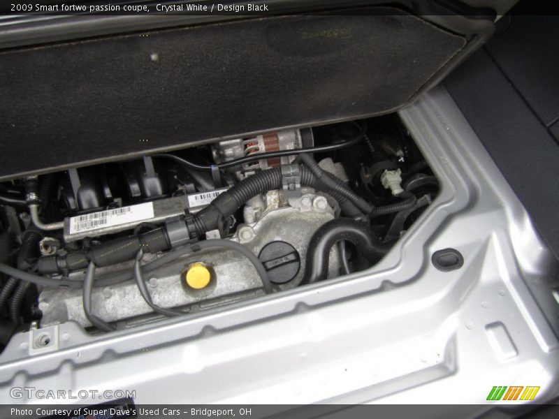 Crystal White / Design Black 2009 Smart fortwo passion coupe
