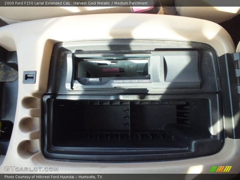Harvest Gold Metallic / Medium Parchment 2000 Ford F150 Lariat Extended Cab