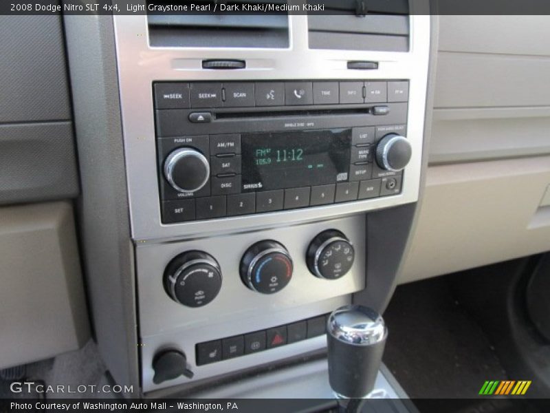 Light Graystone Pearl / Dark Khaki/Medium Khaki 2008 Dodge Nitro SLT 4x4