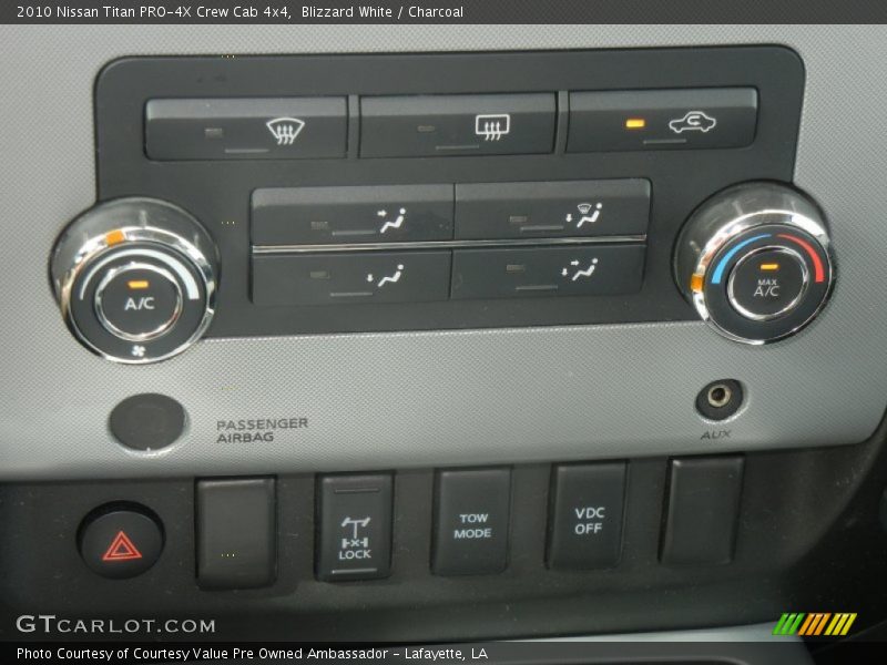 Blizzard White / Charcoal 2010 Nissan Titan PRO-4X Crew Cab 4x4