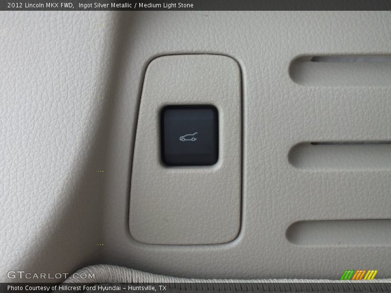 Ingot Silver Metallic / Medium Light Stone 2012 Lincoln MKX FWD