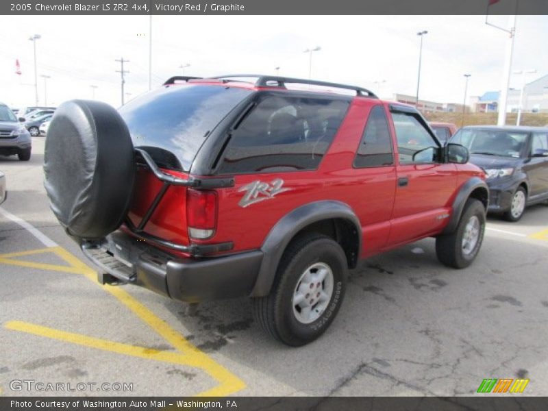 Victory Red / Graphite 2005 Chevrolet Blazer LS ZR2 4x4