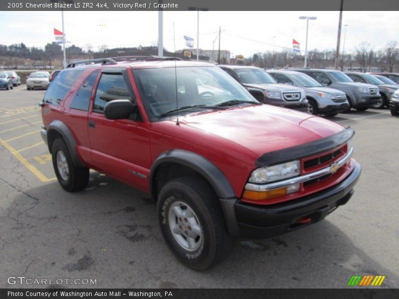 Victory Red / Graphite 2005 Chevrolet Blazer LS ZR2 4x4