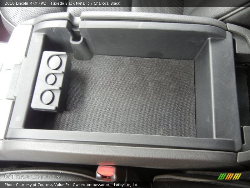Tuxedo Black Metallic / Charcoal Black 2010 Lincoln MKX FWD