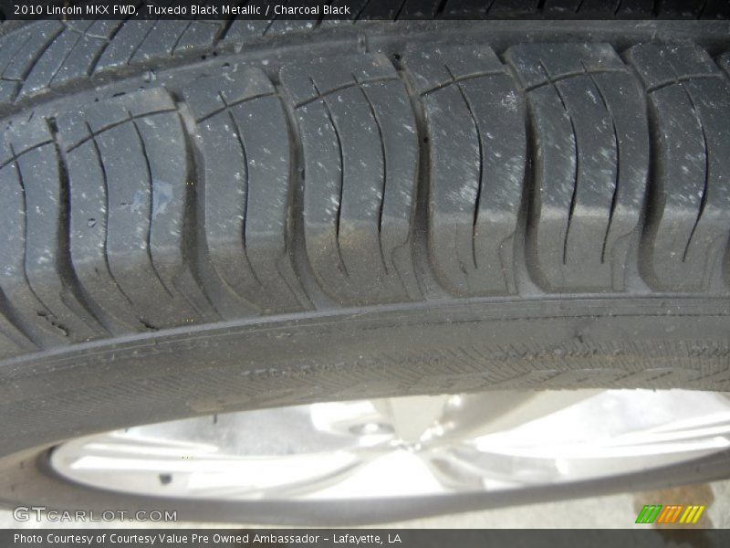 Tuxedo Black Metallic / Charcoal Black 2010 Lincoln MKX FWD