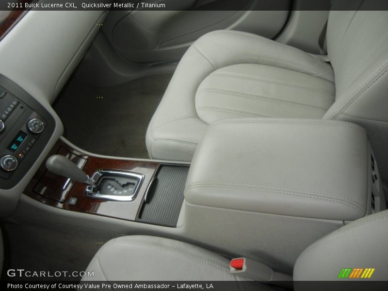 Quicksilver Metallic / Titanium 2011 Buick Lucerne CXL