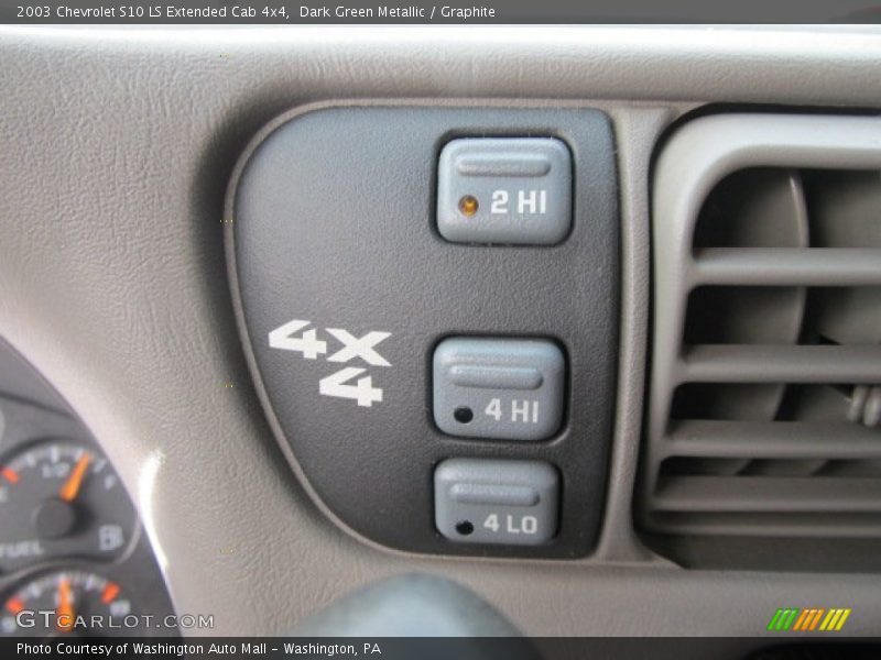 Dark Green Metallic / Graphite 2003 Chevrolet S10 LS Extended Cab 4x4