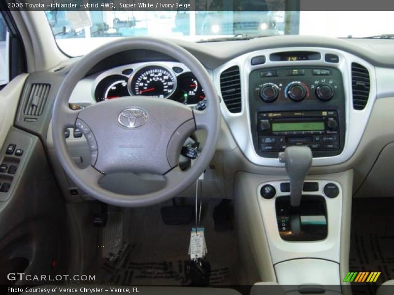 Super White / Ivory Beige 2006 Toyota Highlander Hybrid 4WD
