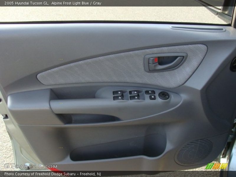Alpine Frost Light Blue / Gray 2005 Hyundai Tucson GL