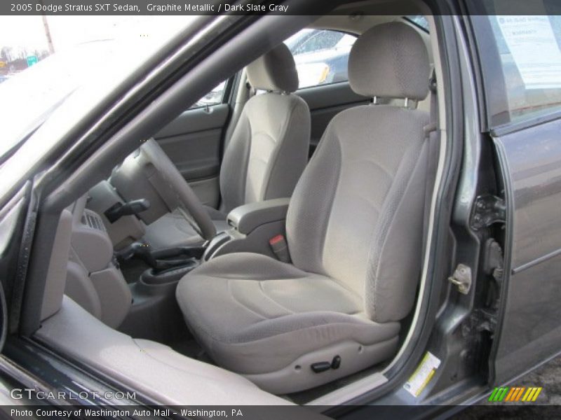 Graphite Metallic / Dark Slate Gray 2005 Dodge Stratus SXT Sedan