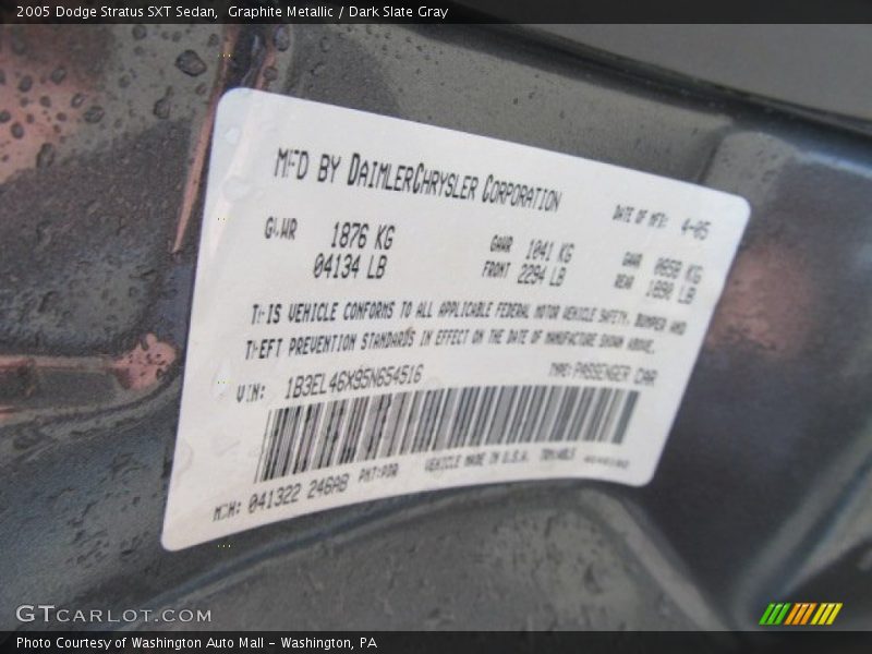 Graphite Metallic / Dark Slate Gray 2005 Dodge Stratus SXT Sedan