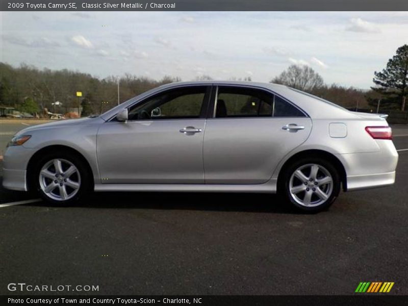 Classic Silver Metallic / Charcoal 2009 Toyota Camry SE